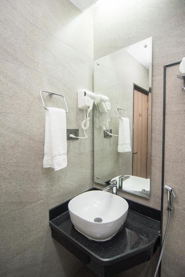 Everest Boutique Hotel Kathmandu Exteriör bild